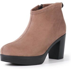 Hawkwell Women's Brown Heeled Boots Size 9.  Brand New